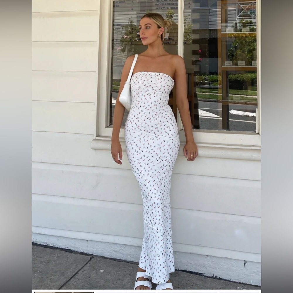 PRINCESS POLLY OSCAR MAXI DRESS WHITE FLORAL NWT